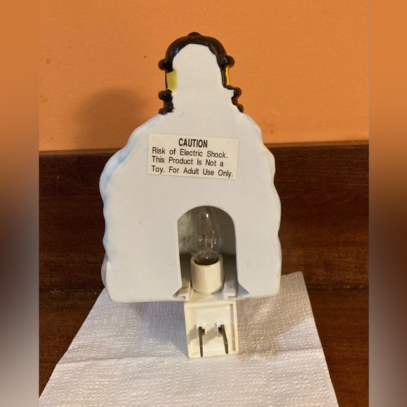 Ceramic Lighthouse Night Light, Hand Painted.  “Vintage” NIB💡💡💡🚢⚓️⚓️⚓️ - Picture 3 of 7